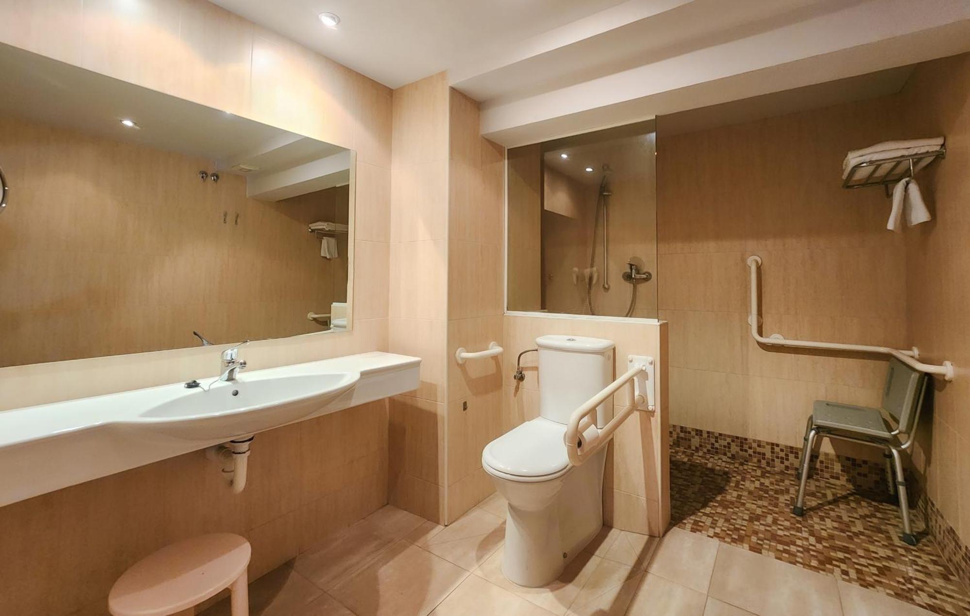 Hotel Faranda Alisas Santander, Ascend Hotel Collection Luaran gambar